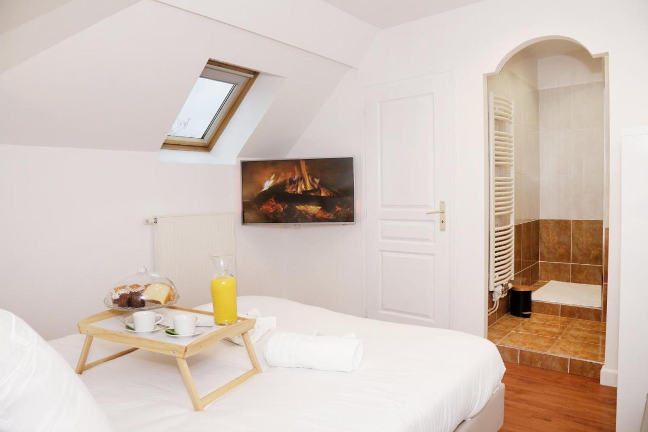 Rooftop - Cosy Flat Centre Senlis Senlis  Kültér fotó